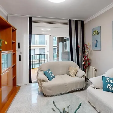 3 Ch Centre Plages A Pied Balcon 2 Sdb * Roses