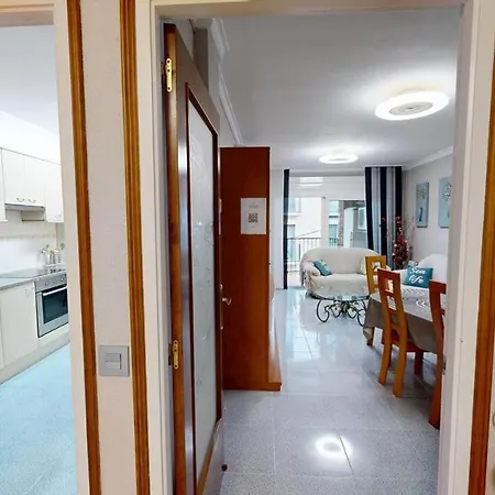Apartment 3 Ch Centre Plages A Pied Balcon 2 Sdb Roses